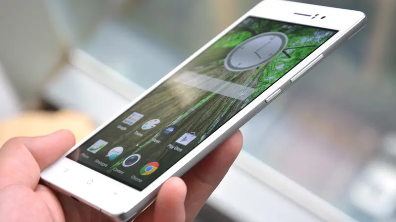 HP Oppo Paling Tipis