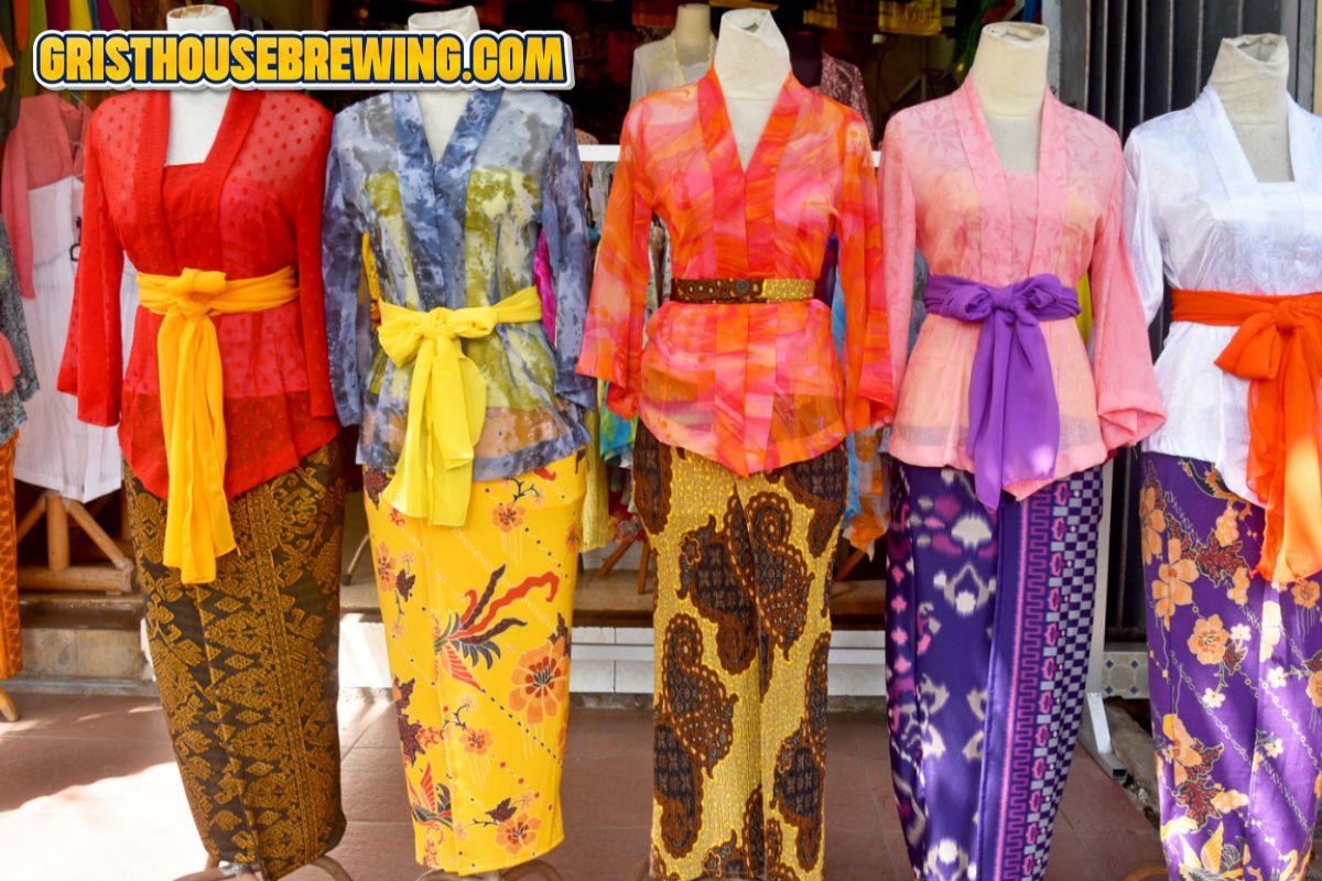 Fakta Menarik Kebaya Encim, Warisan Budaya yang Tetap Hits Sampai Sekarang